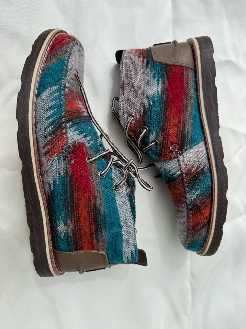 TOMS Woven Desert Colorful Textile Chukka High Tops
